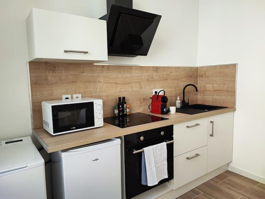 Escale Entre Cite Et Bastide Clim Wifi Smart Tv Apartment Carcassonne Exterior foto