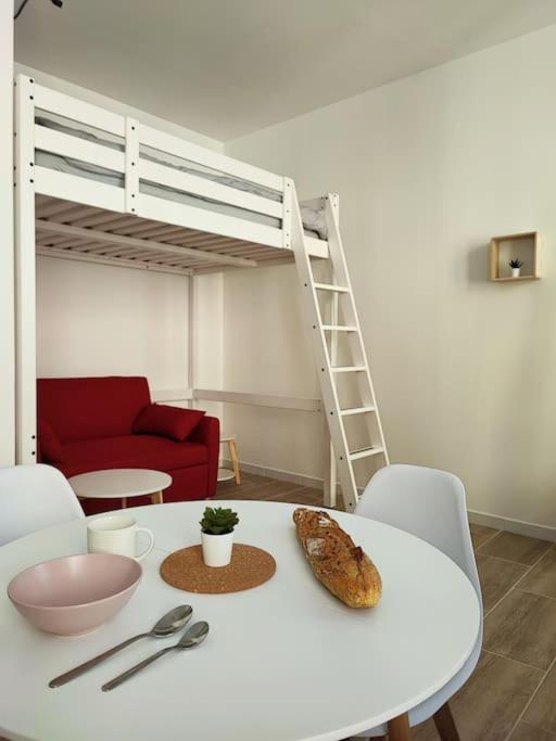 Escale Entre Cite Et Bastide Clim Wifi Smart Tv Apartment Carcassonne Exterior foto
