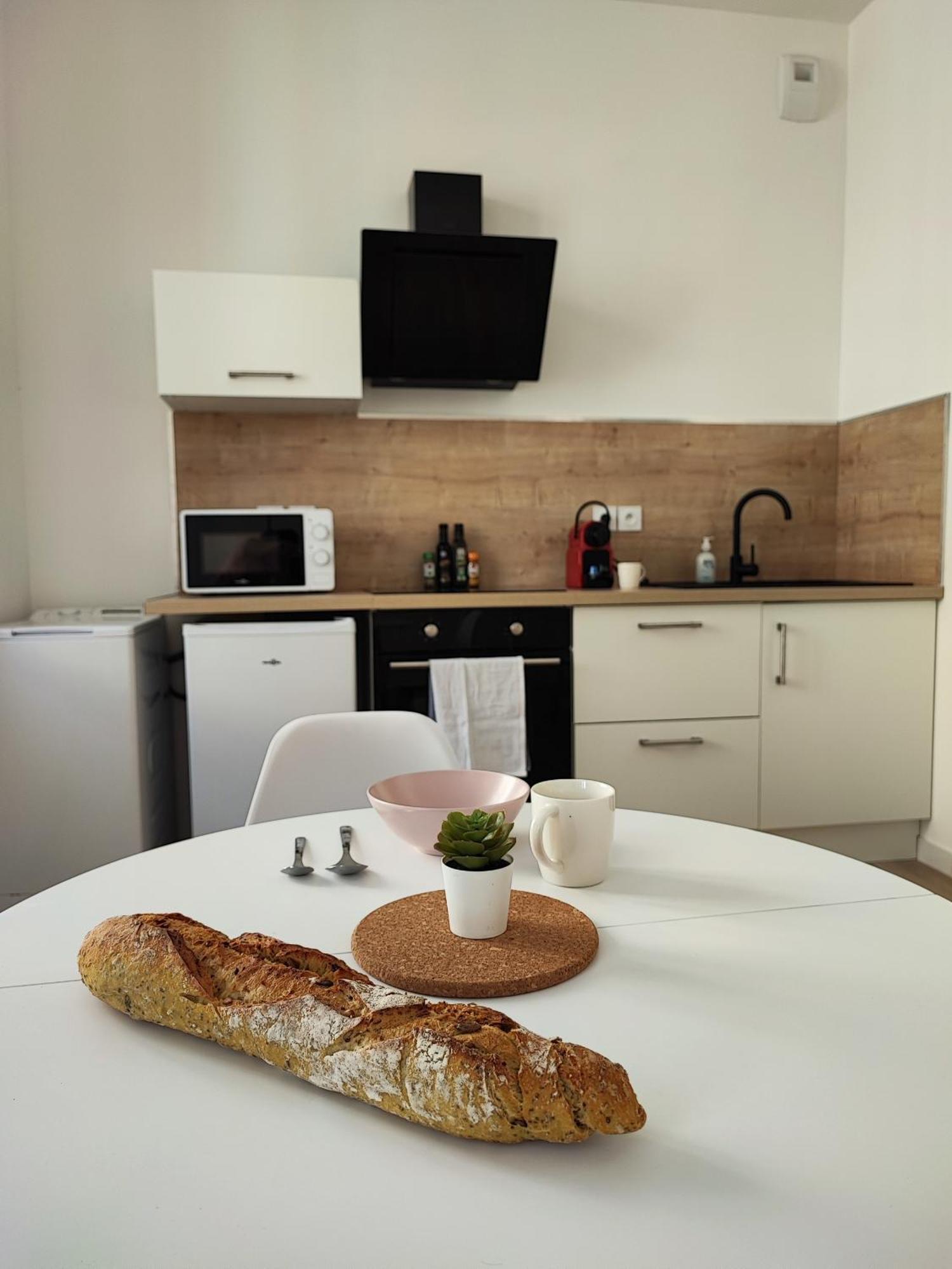 Escale Entre Cite Et Bastide Clim Wifi Smart Tv Apartment Carcassonne Exterior foto
